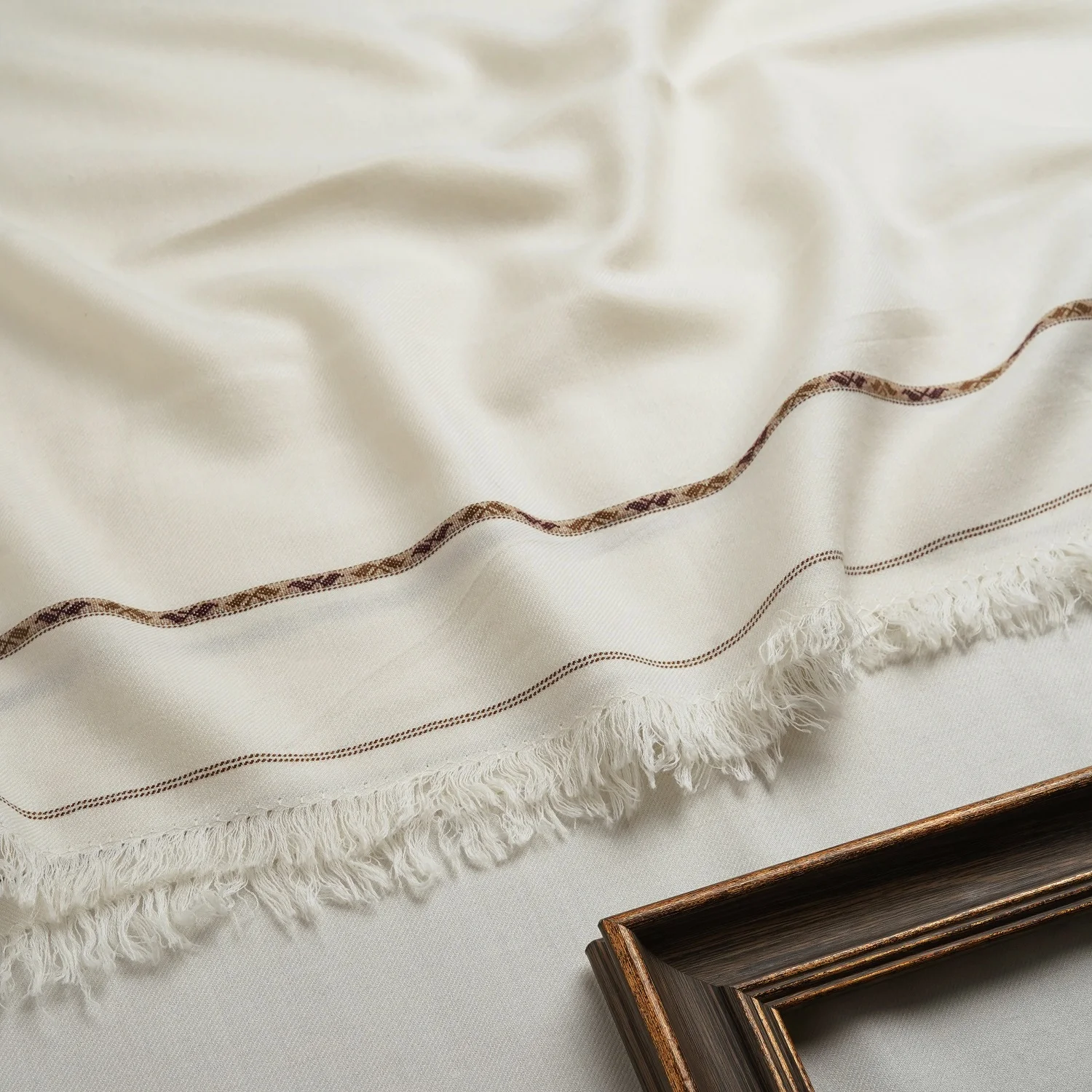 Elite Merino 96-Count Shawl