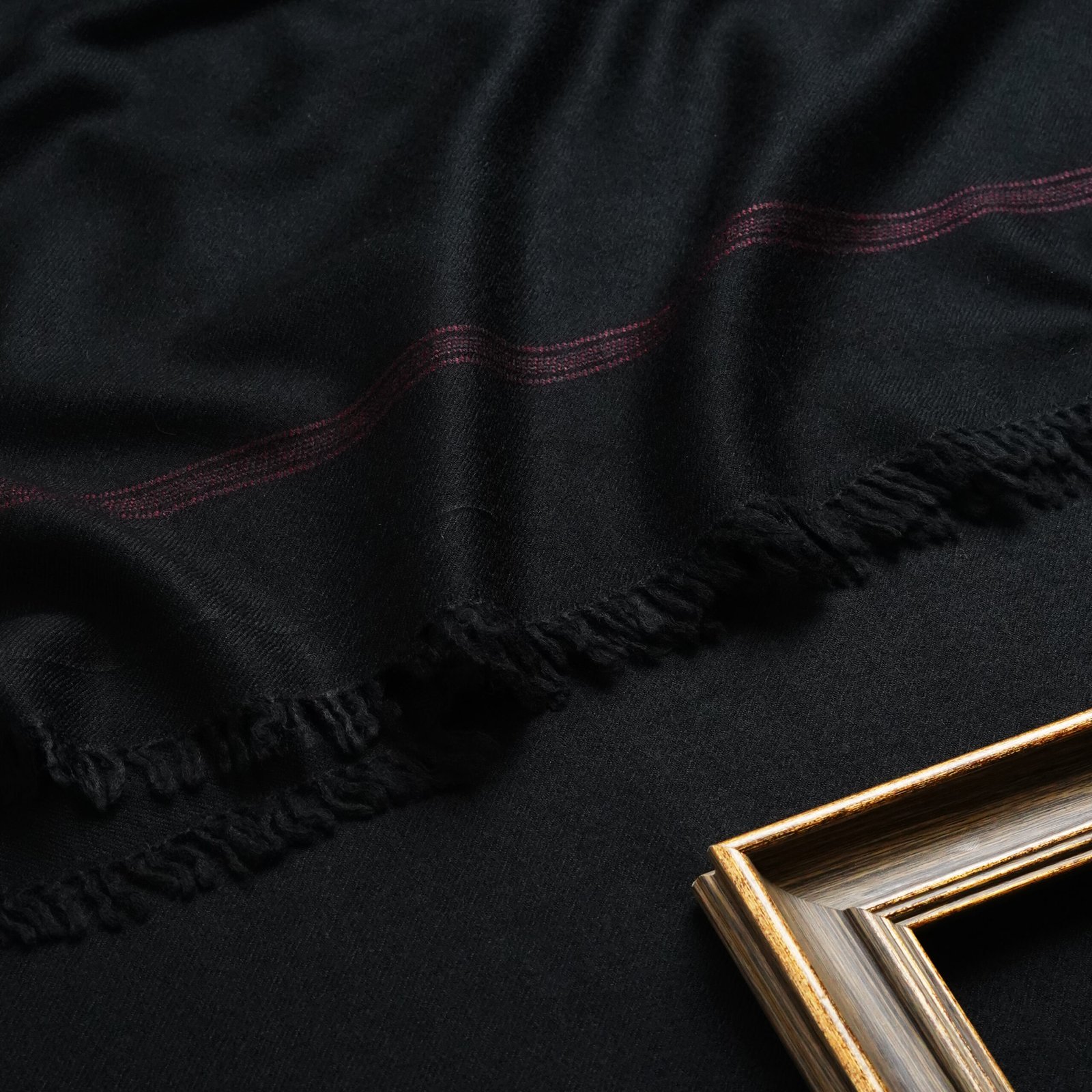 Woolpassion Premium Merino Wool Border Line Shawl